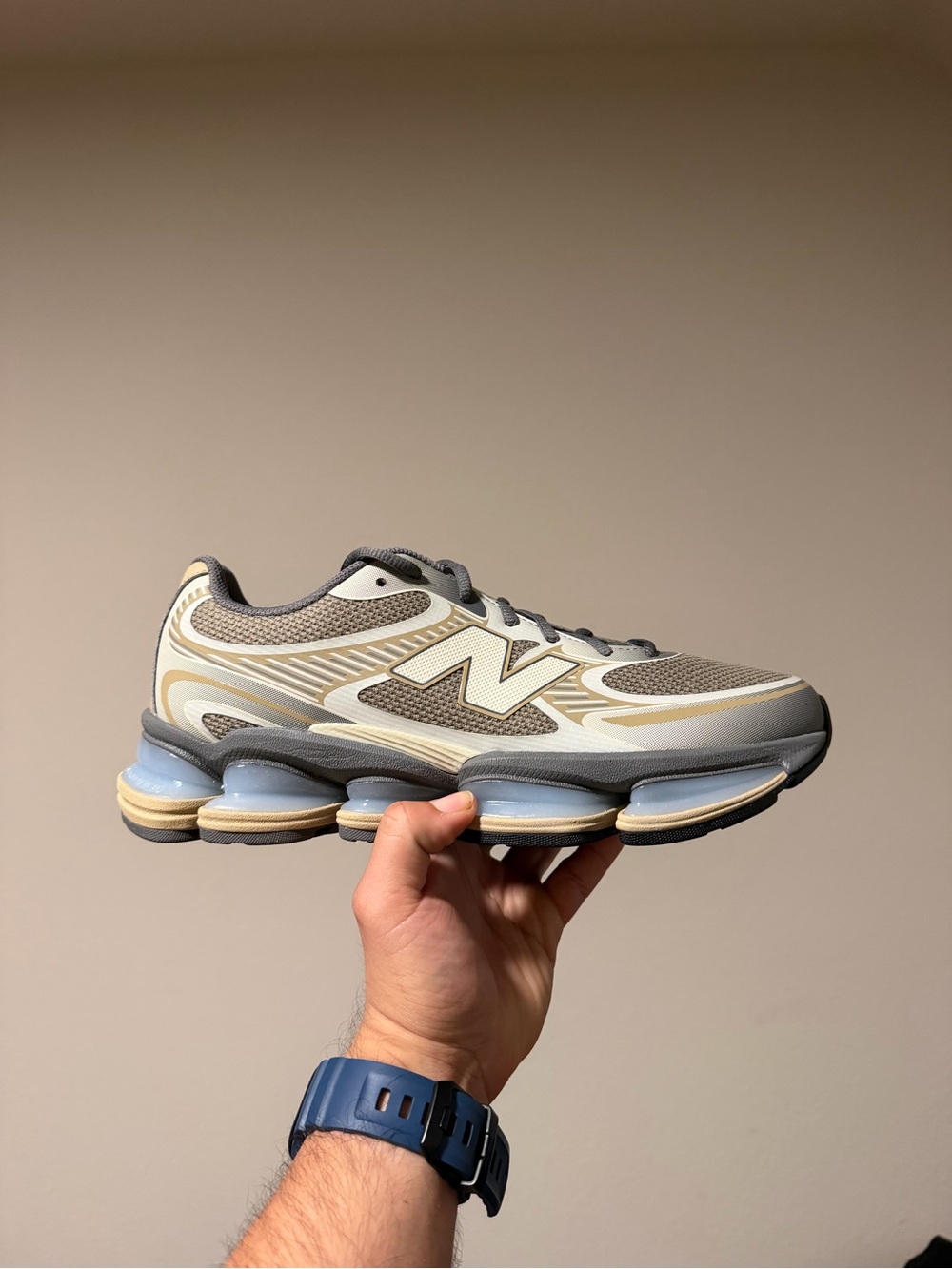 New Balance ABZORB 2000 Low Top ‘Grey Matter Timberwolf’ U20004JQ
